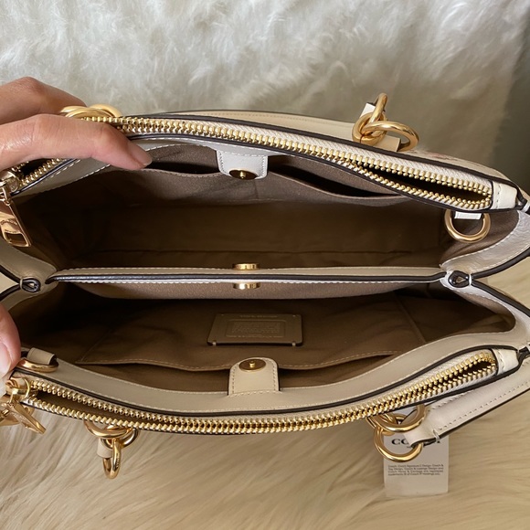 COACH ETTA CARRYALL WITH ROSE BOUQUET PRINT - Picture 6 of 8